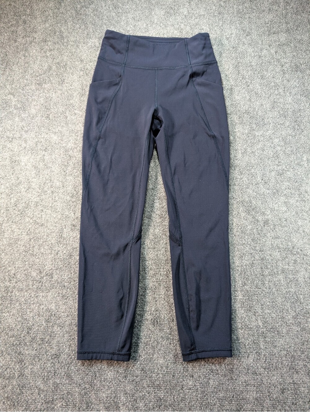 Lululemon Women's Navy High-Rise Leggings Size 1